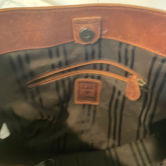 Fry handbag gently used - Picture 11 of 16